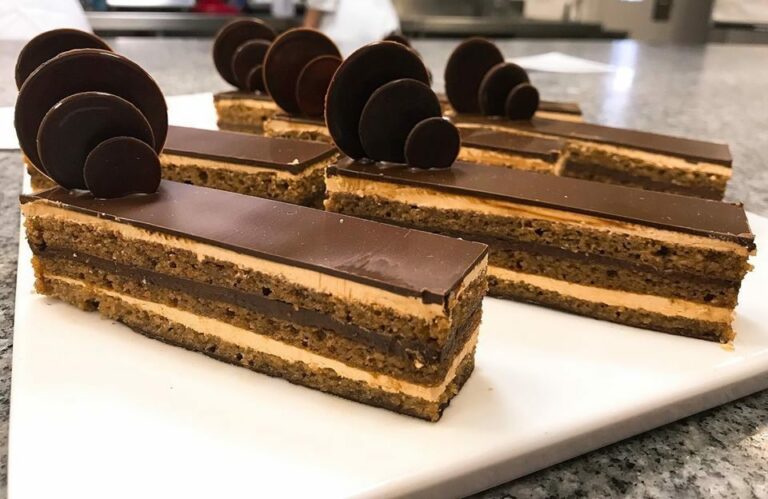Tarta Opera