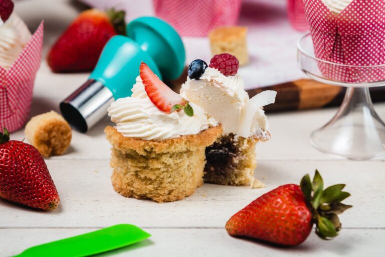 Cupcakes de Coco y Frutos Rojos