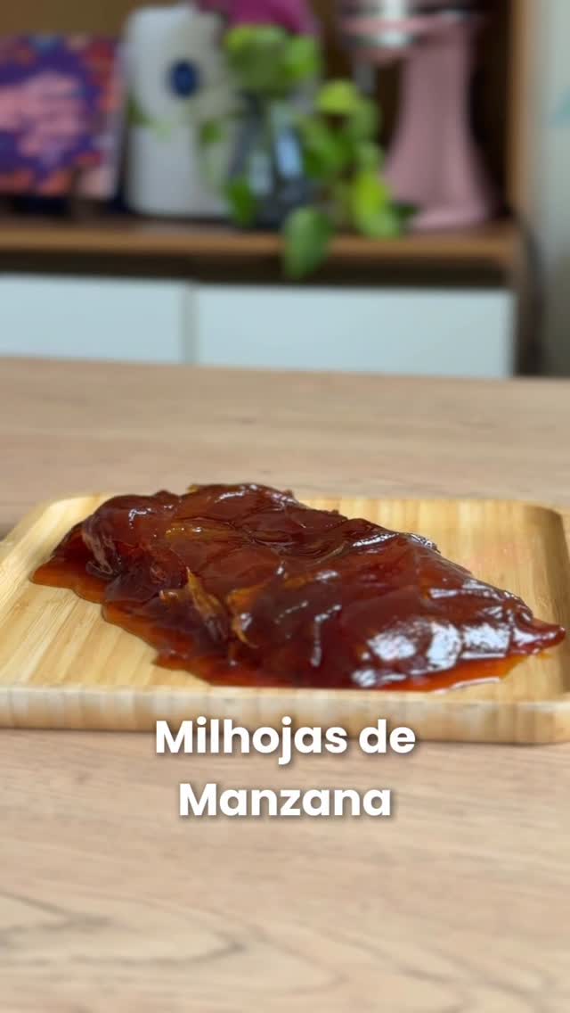 Mil Hojas de Manzana con crema pastelera